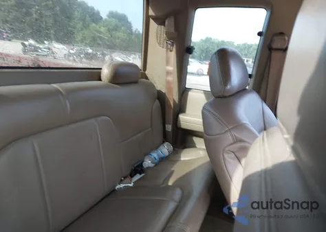 1997 Chevrolet K1500 Fleetside z USA, uszkodzony, nr VIN 2GCEK19R3V1186149